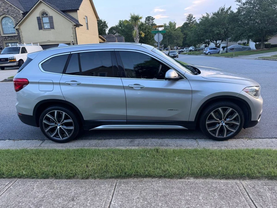 2017 BMW X1 - Image 7 of 16