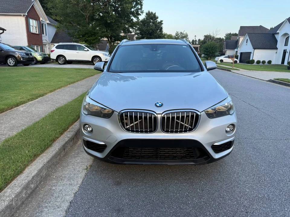 2017 BMW X1 - Image 5 of 16