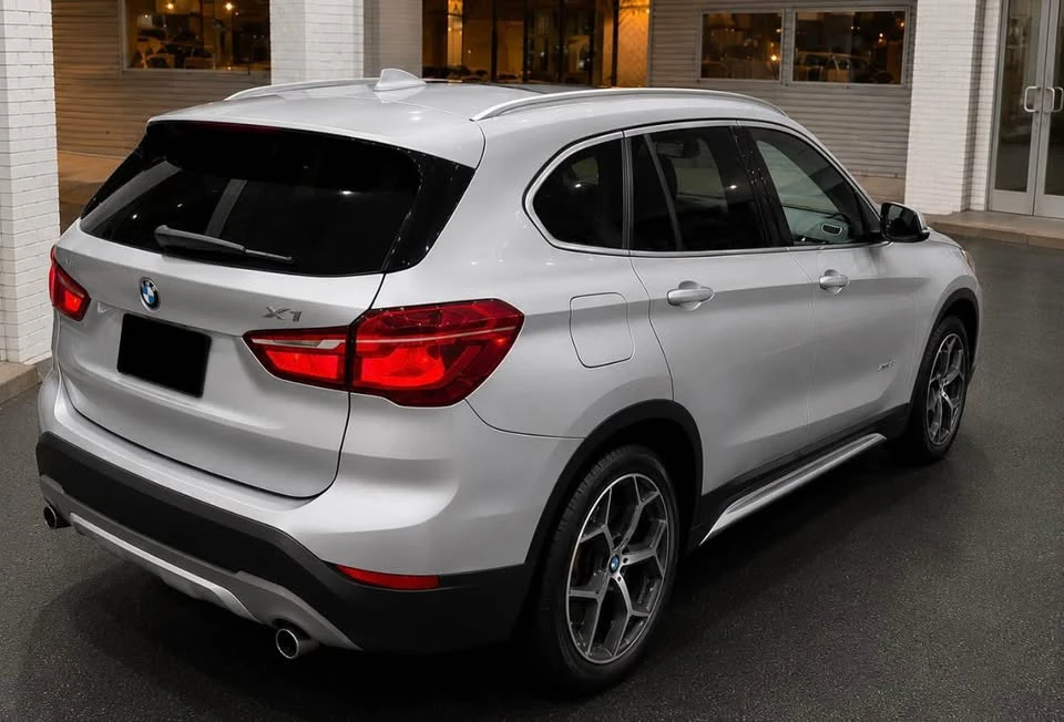 2017 BMW X1 - Image 2 of 7