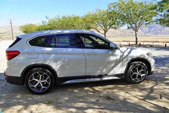 2017 BMW X1 xDrive28i Sport Utility 4D
