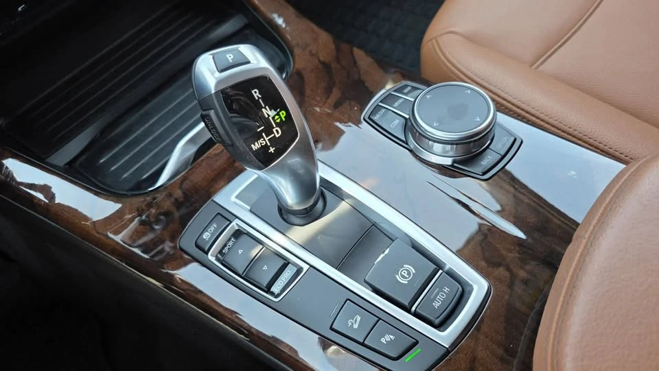 2017 BMW F25 X3 - Image 16 of 20