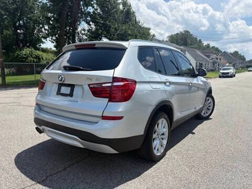 2017 BMW F25 X3 - Image 7 of 20
