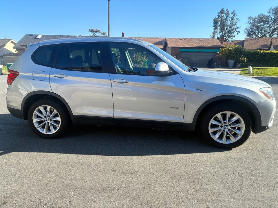 2017 BMW F25 X3 - Image 9 of 20