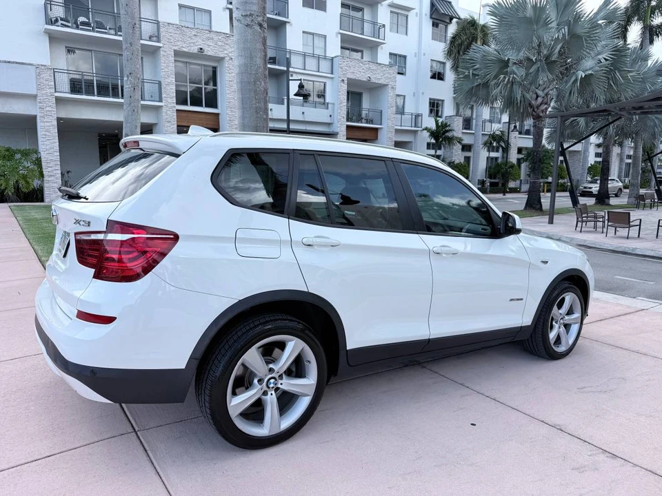 2017 BMW F25 X3 - Image 4 of 12