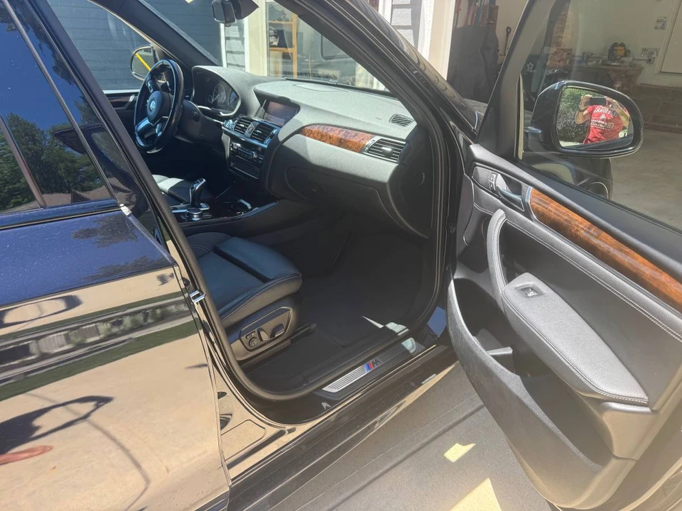 2017 BMW X3 - Image 9 of 12