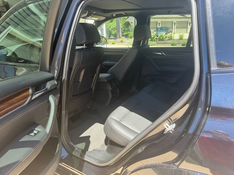 2017 BMW X3 - Image 11 of 12