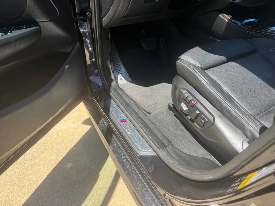 2017 BMW X3 - Image 6 of 12