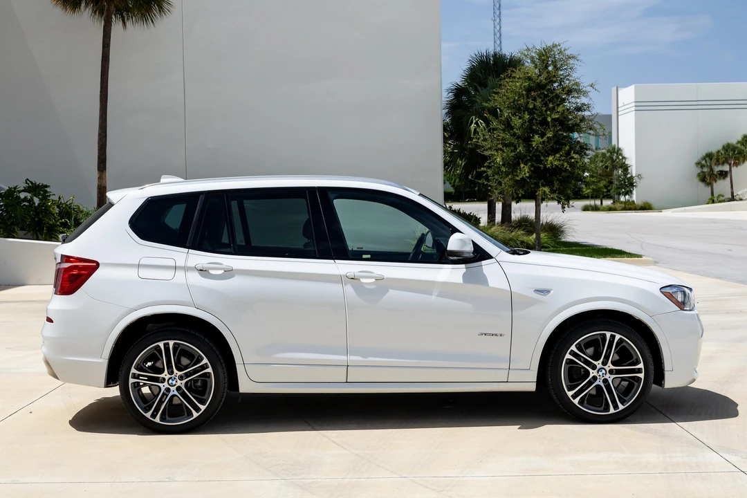 2017 BMW F25 X3 - Image 9 of 31