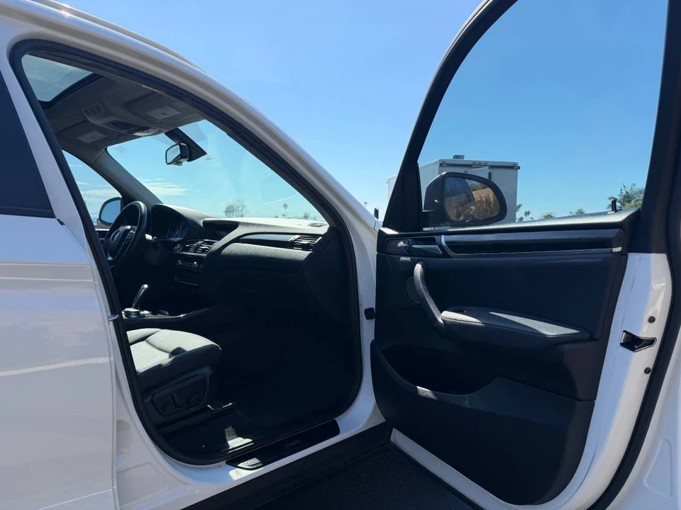 2017 BMW F25 X3 - Image 14 of 23