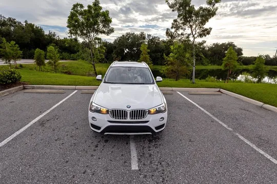2017 BMW X3 sDrive28i Sport Utility 4D