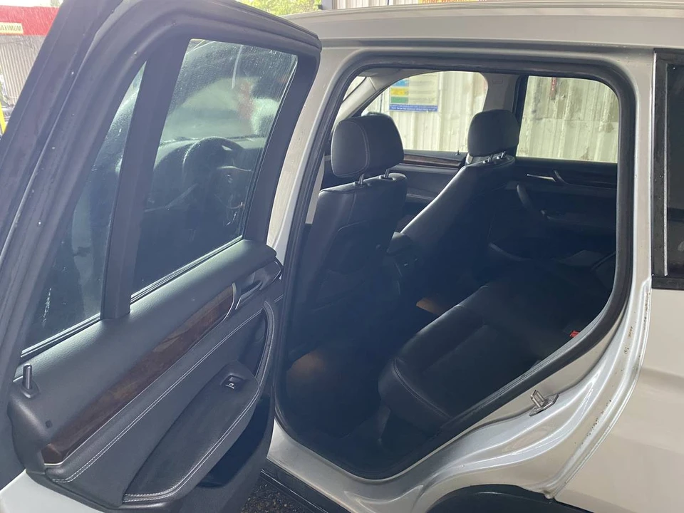 2017 BMW F25 X3 - Image 12 of 21