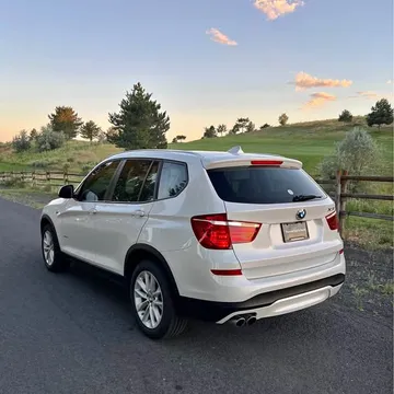2017 BMW X3 xDrive28i Sport Utility 4D