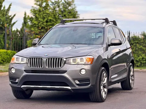 2017 BMW X3 xDrive28i Sport Utility 4D
