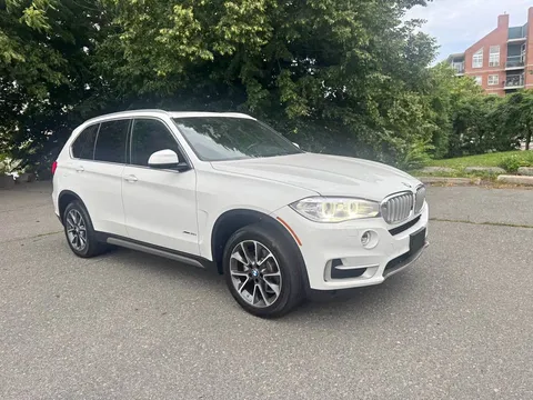 2017 BMW X5 3.0i Sport Utility 4D
