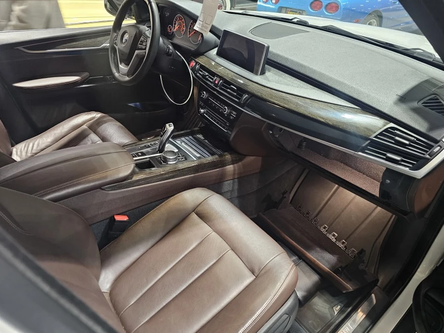 2017 BMW F15 X5 - Image 8 of 10