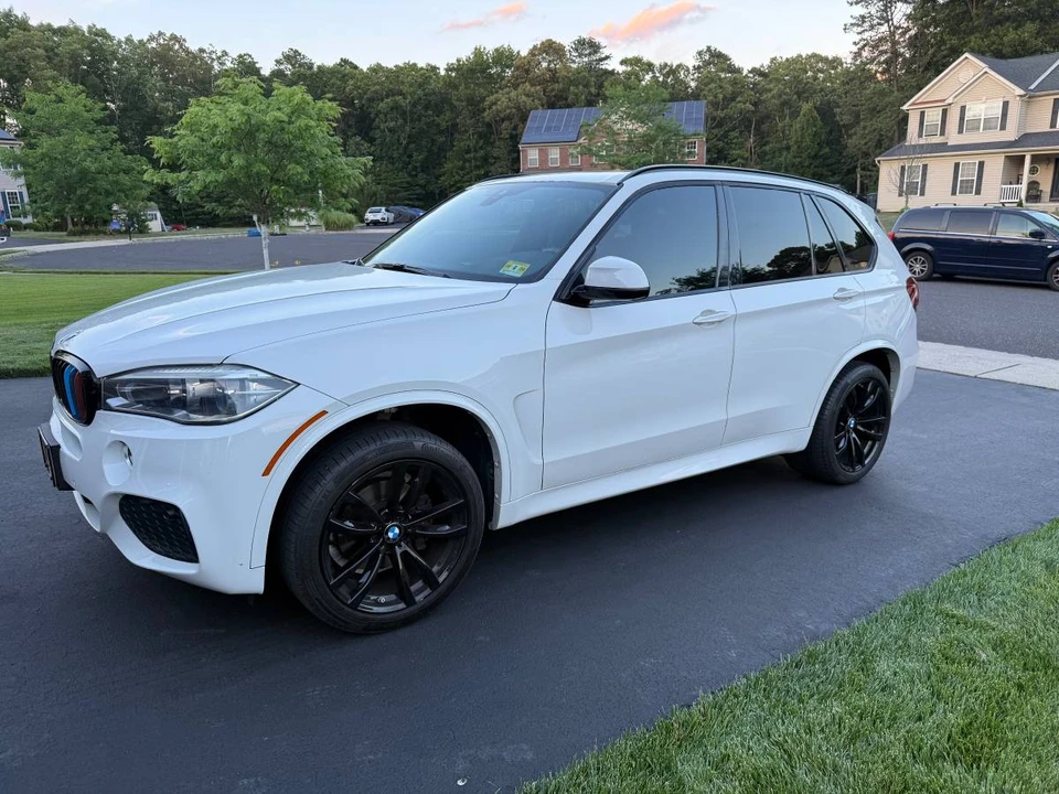 2017 BMW F15 X5 - Image 2 of 9