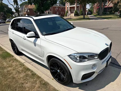 2017 BMW X5 M50i Sport Utility 4D