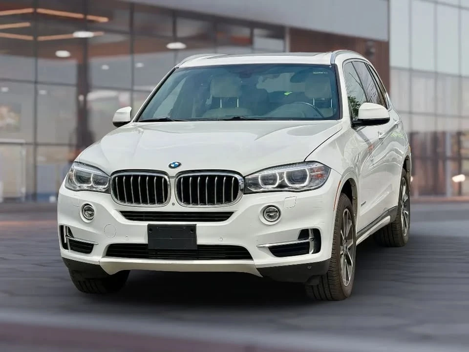 2017 BMW F15 X5 - Image 2 of 20
