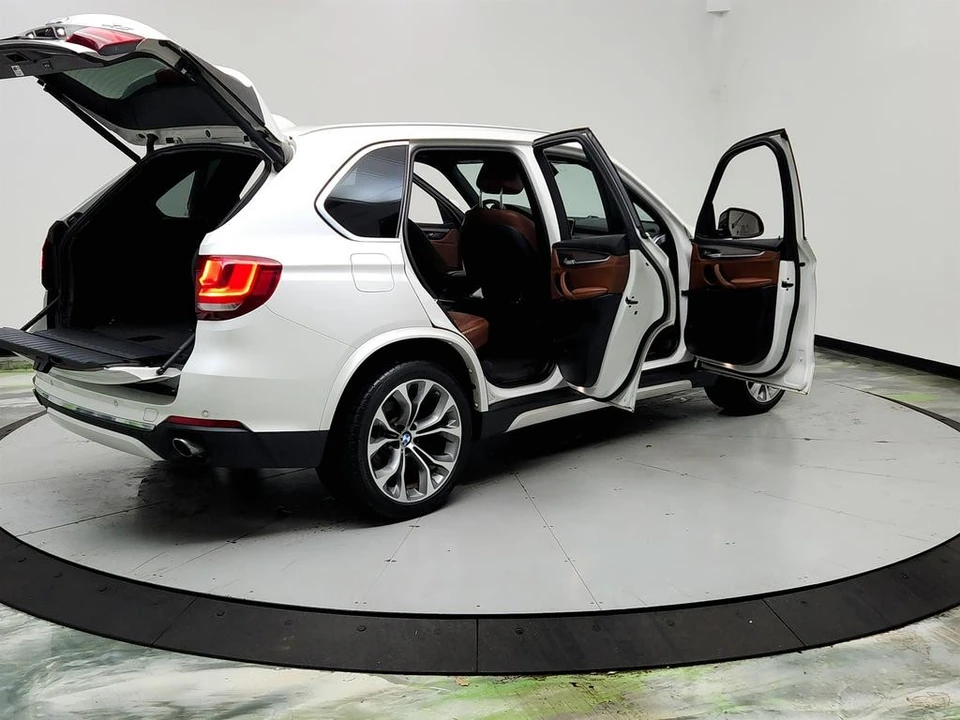 2017 BMW F15 X5 - Image 11 of 21