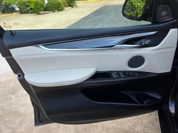 2017 BMW F15 X5 - Image 14 of 21