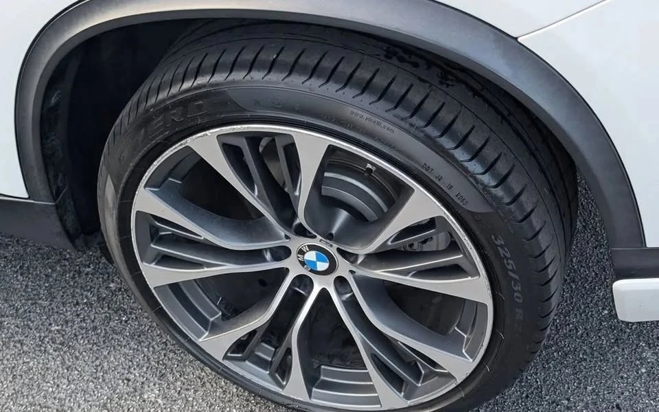 2017 BMW F15 X5 - Image 8 of 18