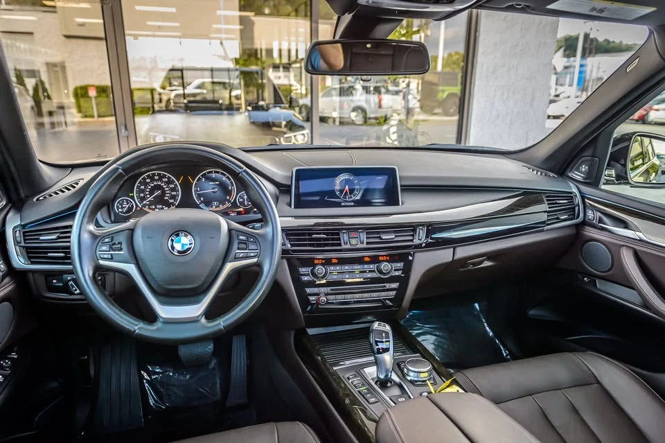 2017 BMW F15 X5 - Image 2 of 20