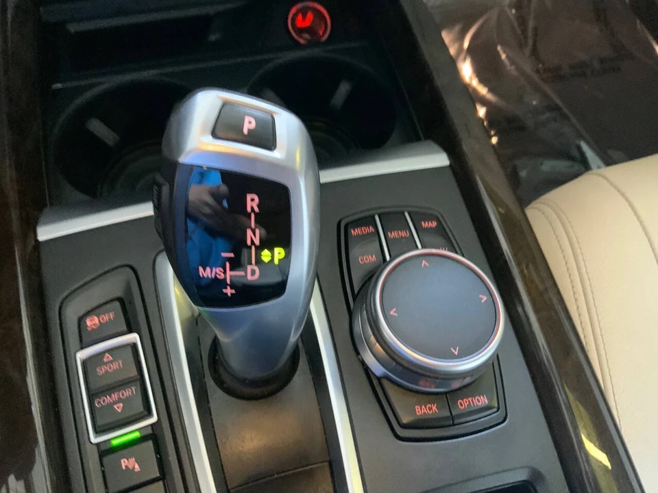 2017 BMW F15 X5 - Image 16 of 21