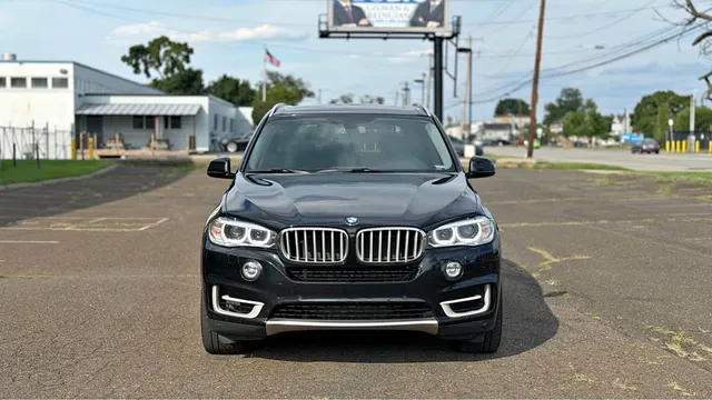 2017 BMW X5 xDrive50i Sport Utility 4D