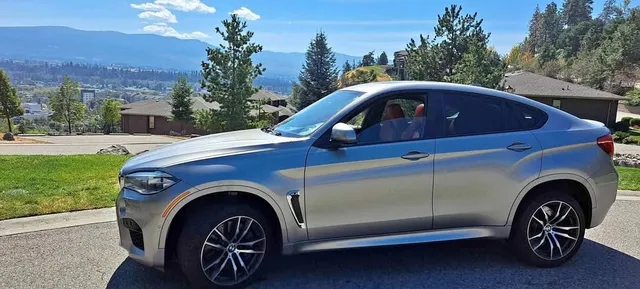 2017 BMW X6 M