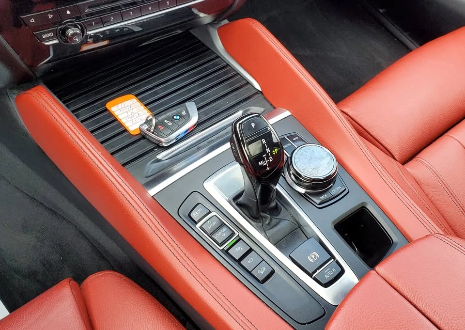 2017 BMW F16 X6 - Image 13 of 20