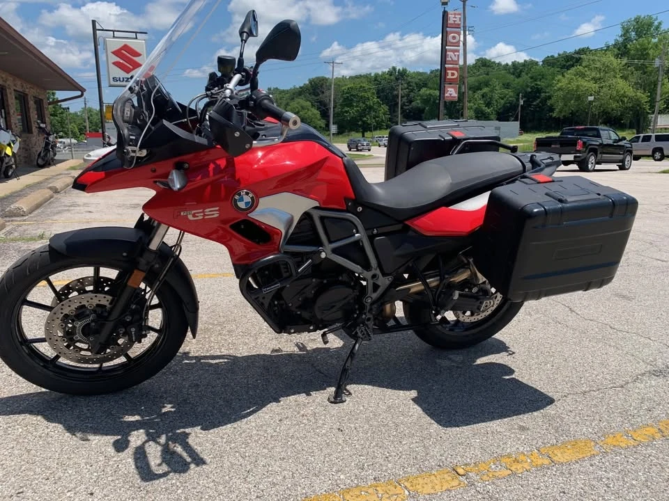 2017 BMW Motorcycles - Image 2 of 9