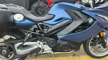 2017 BMW Motorcycles - Image 10 of 10