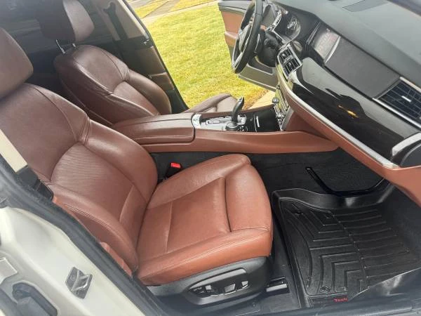 2017 BMW 5 Series - Image 17 of 19
