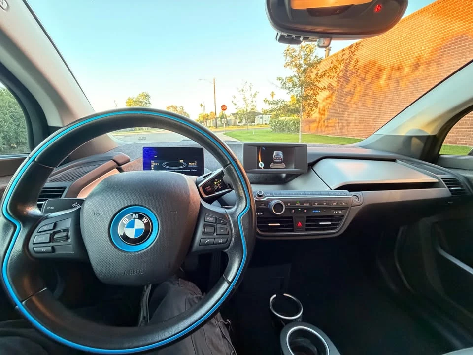 2017 BMW i3 - Image 10 of 18