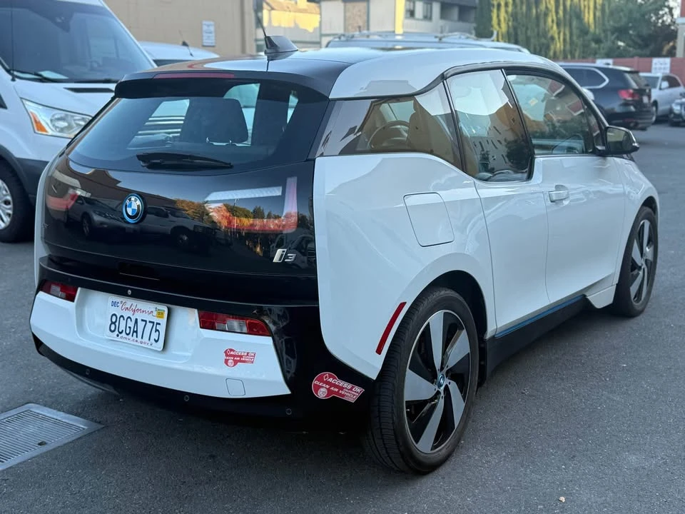 2017 BMW i3 - Image 3 of 10