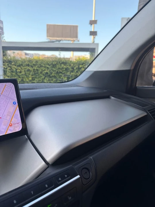 2017 BMW i3 - Image 13 of 20