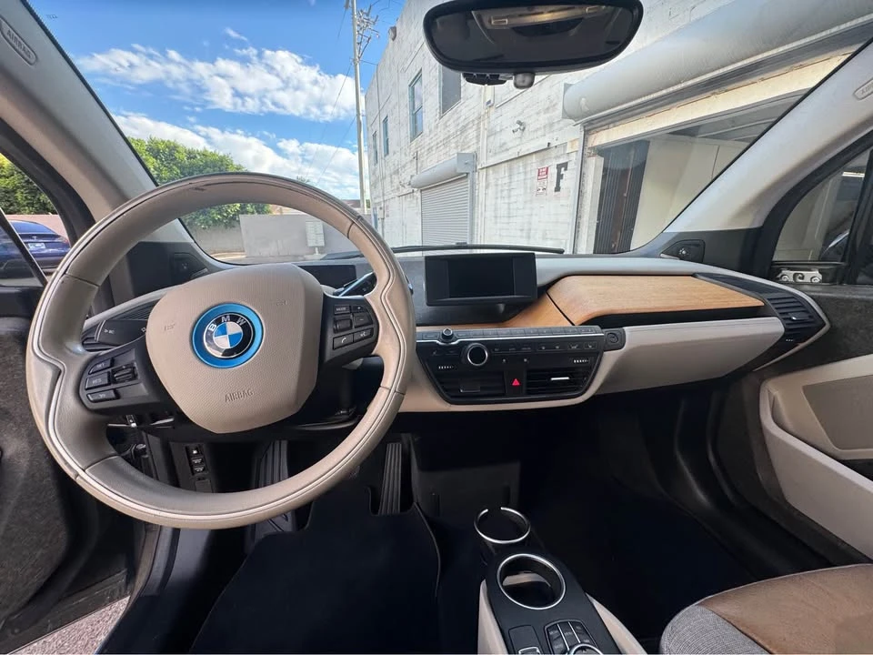 2017 BMW i3 - Image 14 of 20