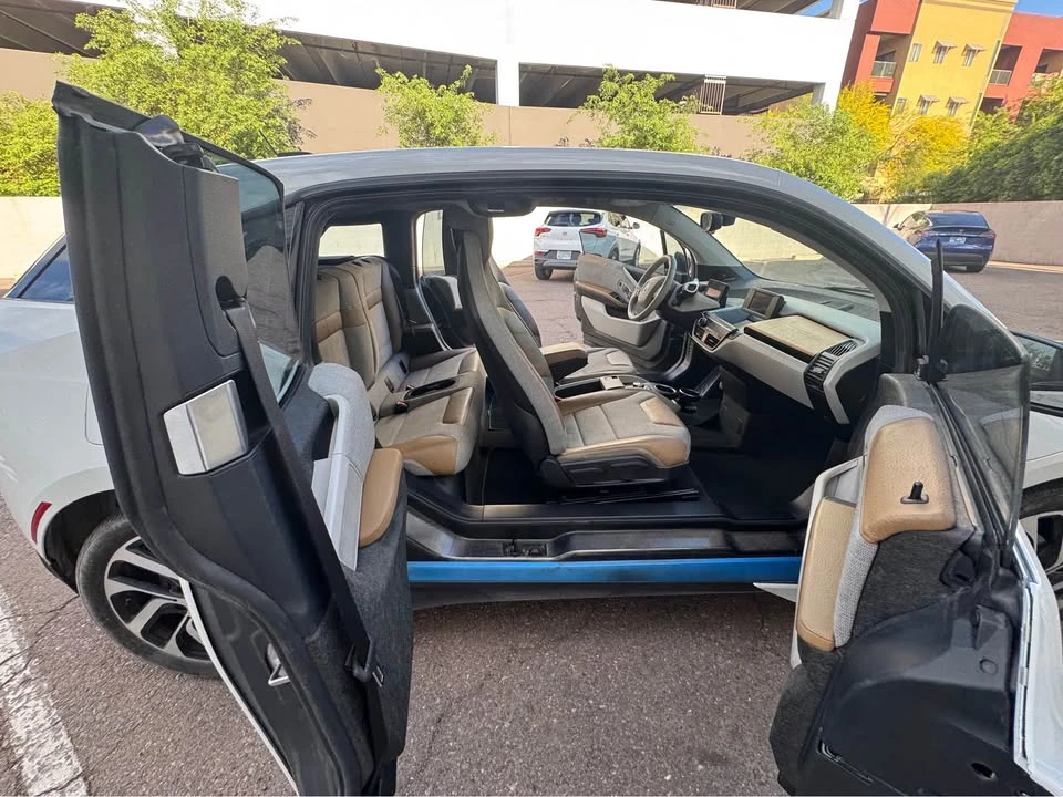 2017 BMW i3 - Image 19 of 20