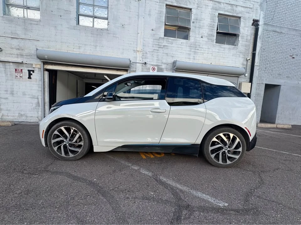 2017 BMW i3 - Image 6 of 20