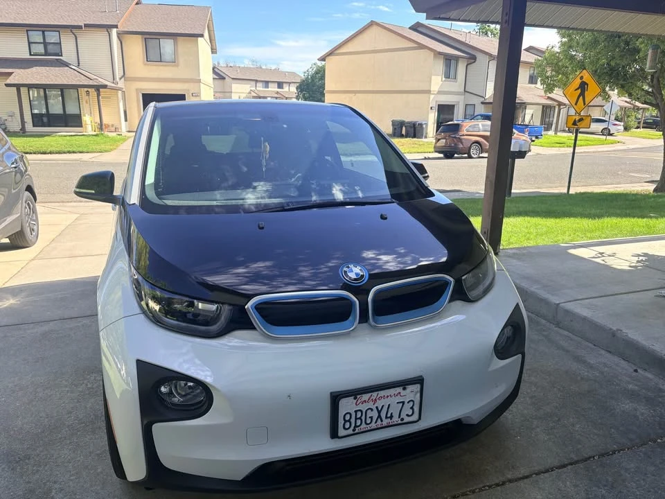 2017 BMW i3 - Image 2 of 14