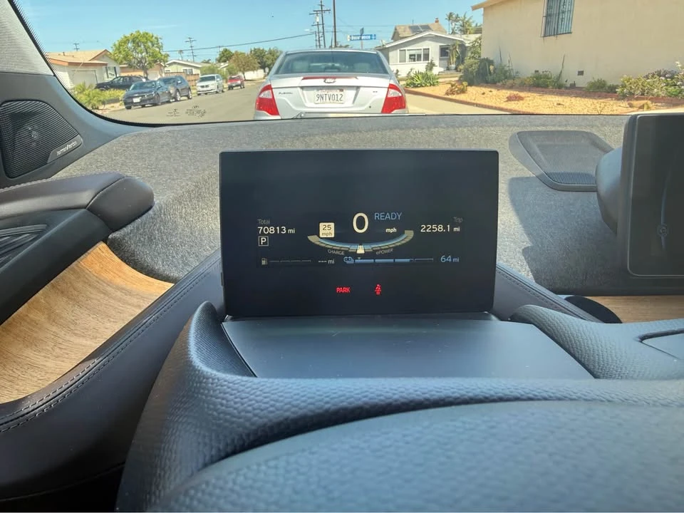 2017 BMW i3 - Image 7 of 9