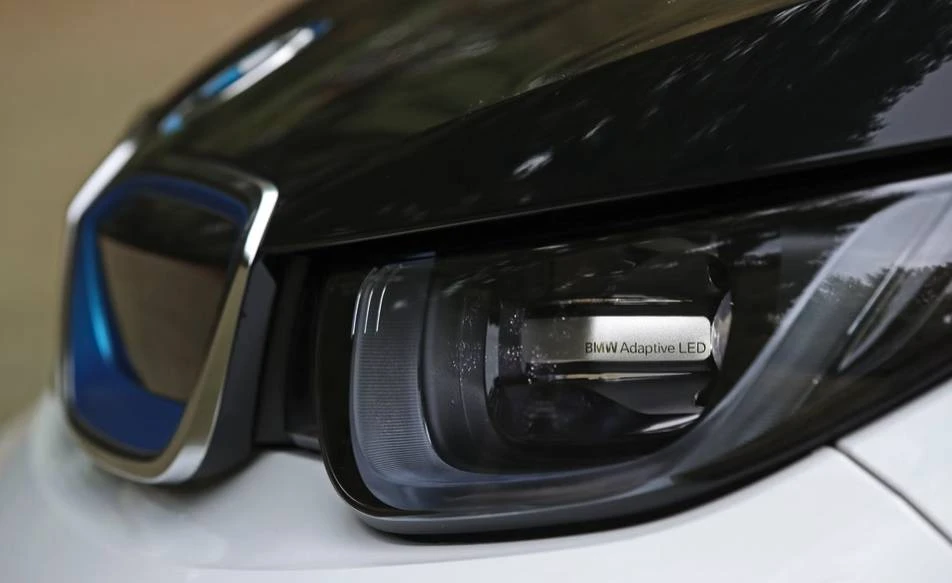 2017 BMW i3 - Image 8 of 11
