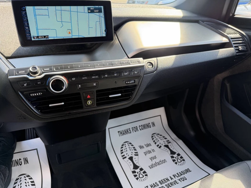 2017 BMW i3 - Image 12 of 17