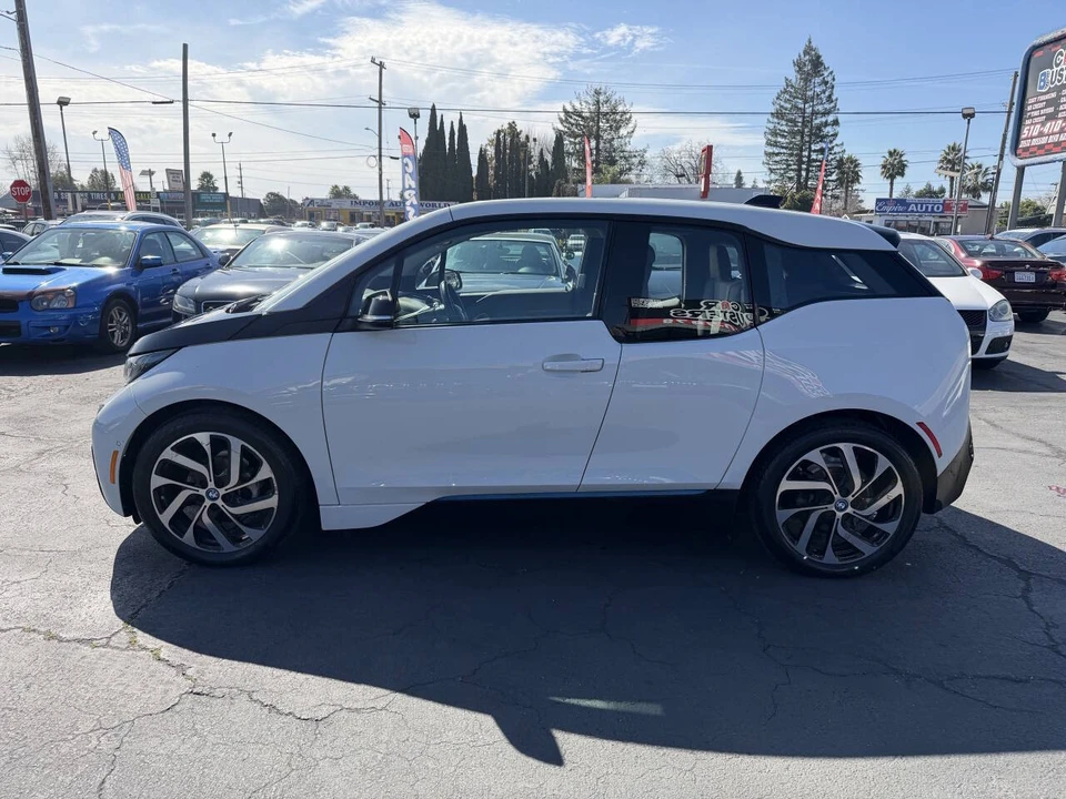 2017 BMW i3 - Image 3 of 17