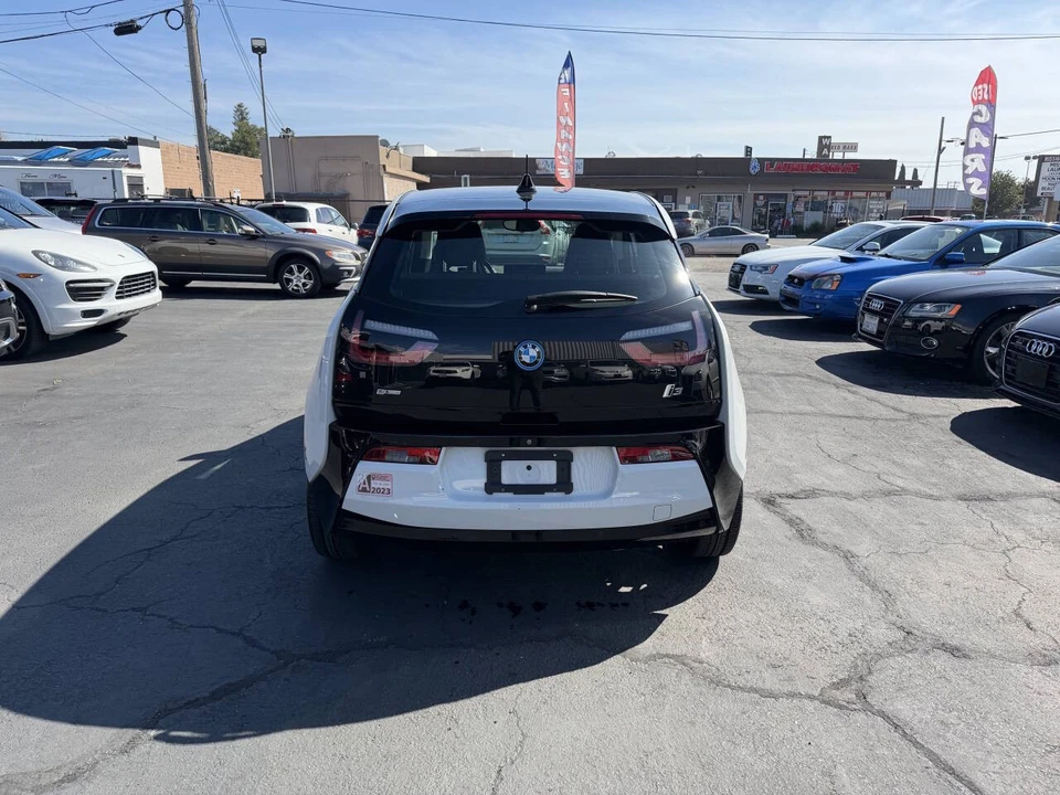 2017 BMW i3 - Image 5 of 17