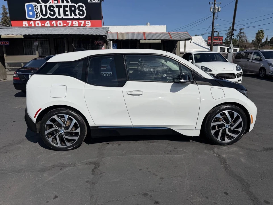 2017 BMW i3 - Image 6 of 17