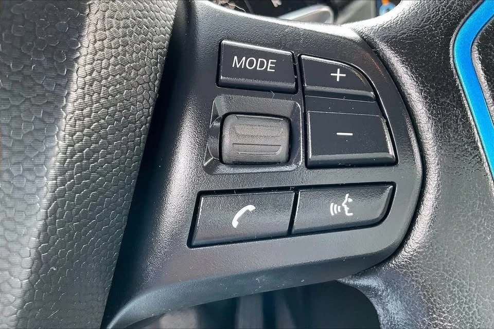 2017 BMW i3 - Image 18 of 20