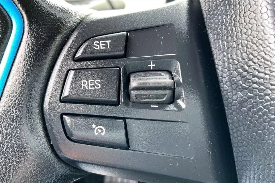 2017 BMW i3 - Image 17 of 20