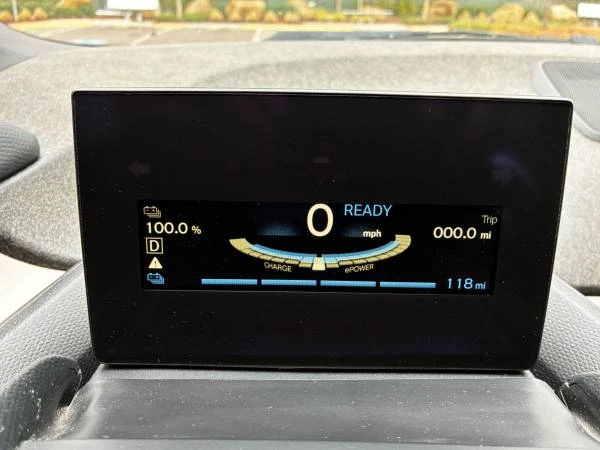 2017 BMW i3 - Image 15 of 21