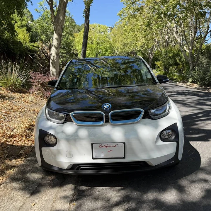 2017 BMW i3 - Image 2 of 11
